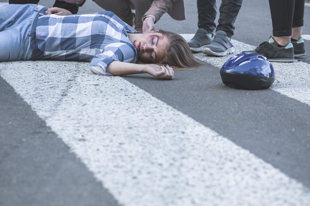 Las ventajas de contratar a un abogado especializado en lesiones por accidentes de motocicleta